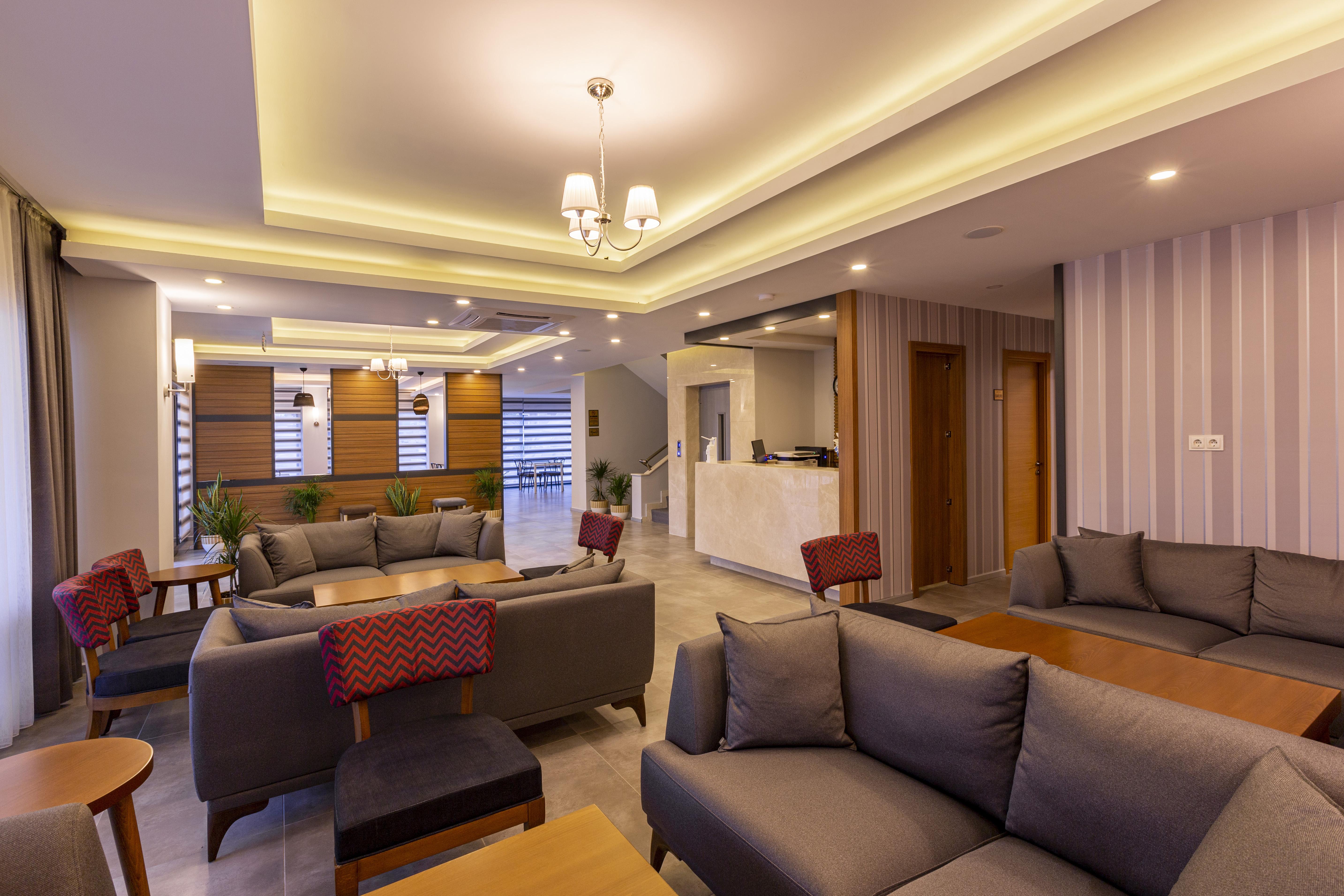 Business Otel 4*