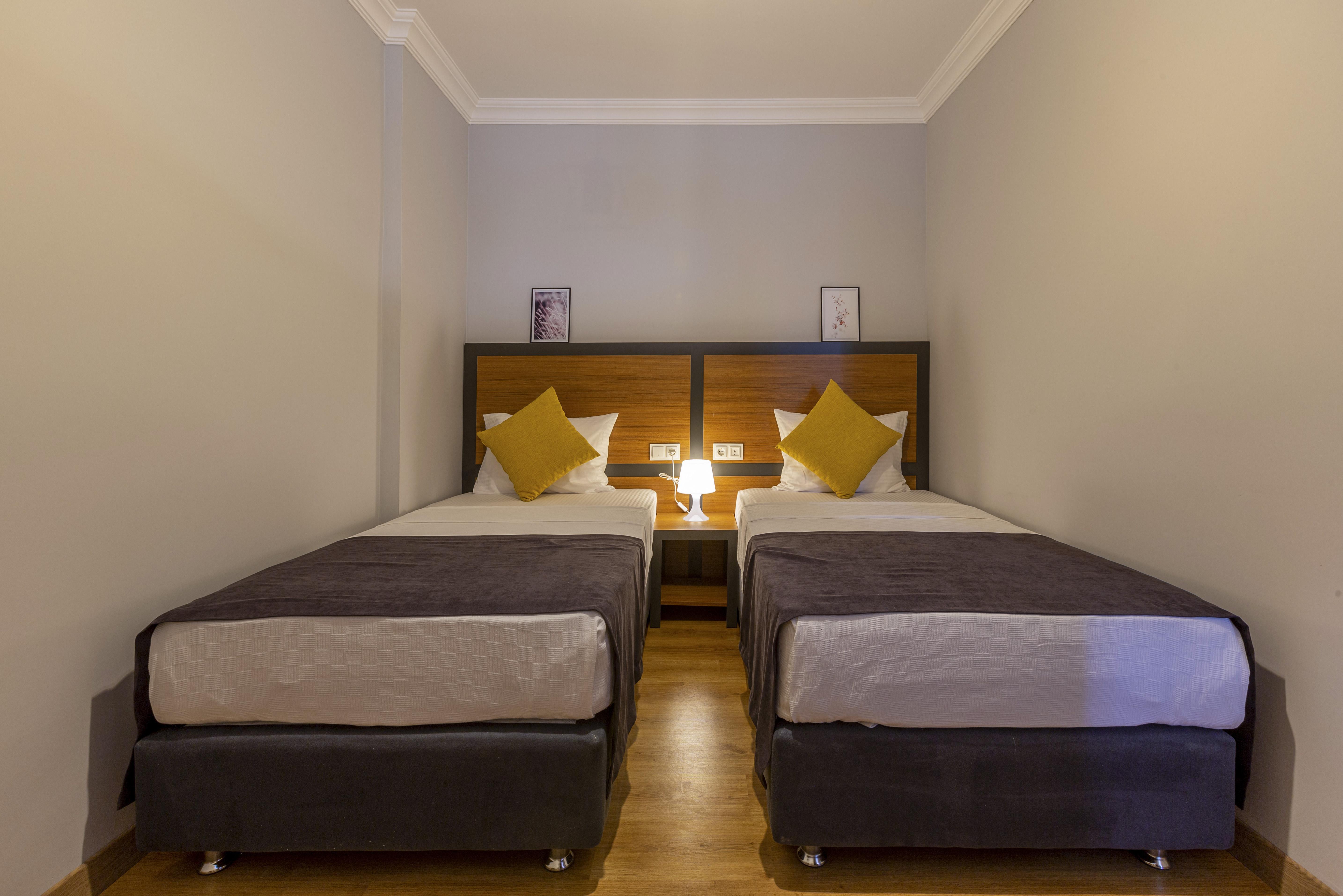 Otel Business